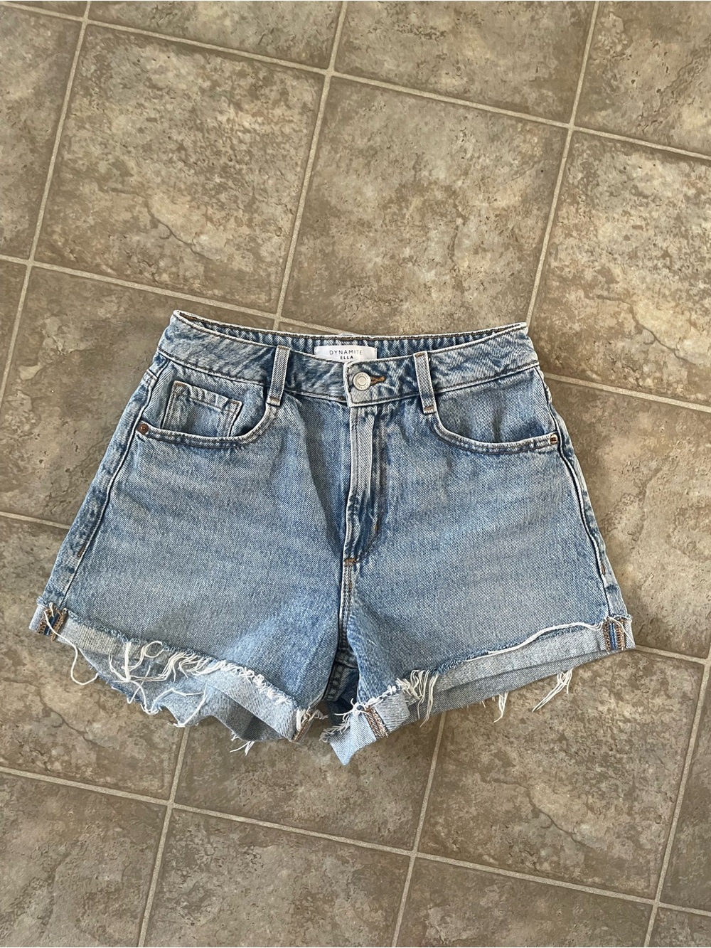 Garage shorts